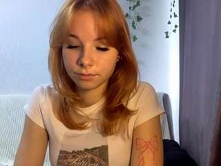 Lina live webcam show