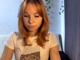Lina live webcam show