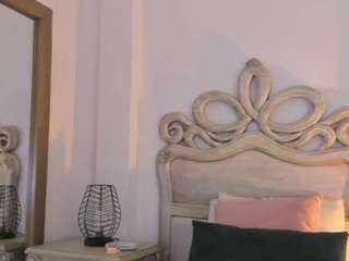 vero-domplay live webcam show