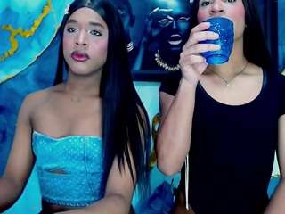 TheVelverGirls live cam preview