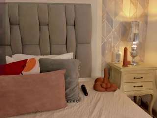zharia-lux25 Sex Cam Show
