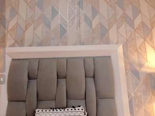 zharia-lux25 live webcam show