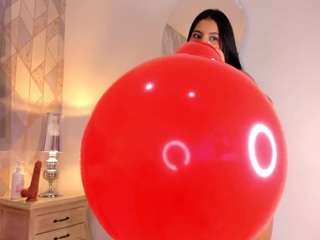 zharia-lux25 live webcam show