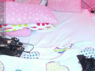 criistybloom Live Webcam on CamSoda