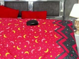 CriistyBloom live webcam show