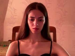 geneviveiffland live webcam show