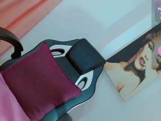 vanessa-candy-hot
