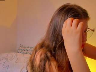 liiliie-petite — cam show live