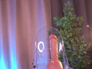 saylunaa camsoda