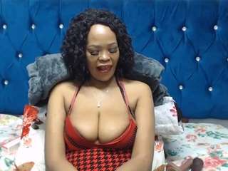 SexyLo0la live webcam show