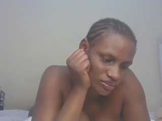 cuteshylinda Live Webcam on CamSoda