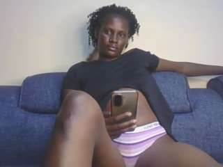 cuteshylinda