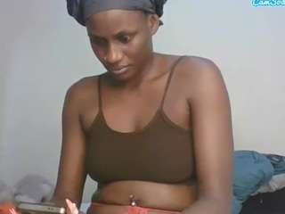 cuteshylinda live webcam show