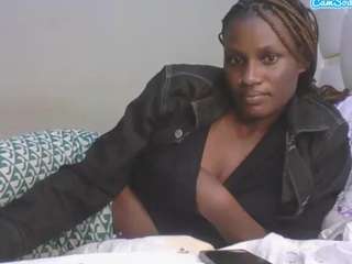 cuteshylinda live webcam show