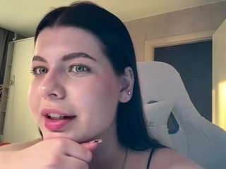 Questo modello è in diretta ora. astridkane