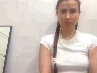 This model is live right now. brittnyharbin
