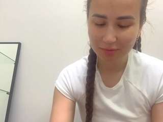 This model is live right now. brittnyharbin