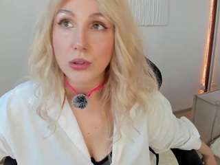 CarollMay live cam preview