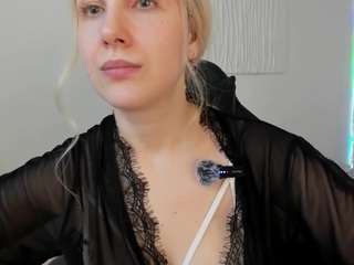 CarollMay live cam preview