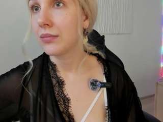 CarollMay live cam preview