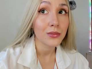 CarollMay live cam preview