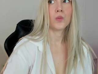CarollMay live cam preview