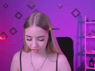 dana-cute1