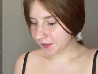 Emma live webcam show