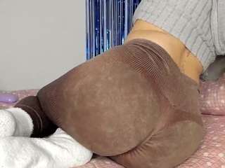 hyunjooo live webcam show