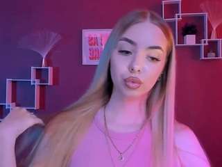 This model is live right now. viola-sweet