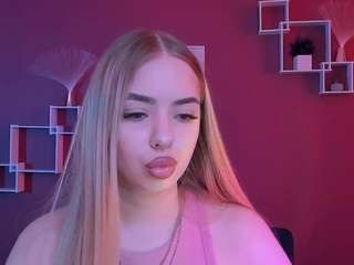This model is live right now. viola-sweet