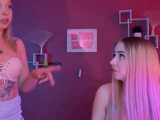 Model ini sedang live sekarang. viola-sweet