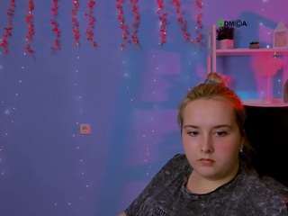 viola-sweet live webcam show