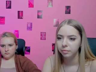 viola-sweet live webcam show