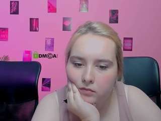 viola-sweet live webcam show