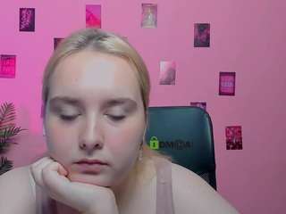 viola-sweet live webcam show