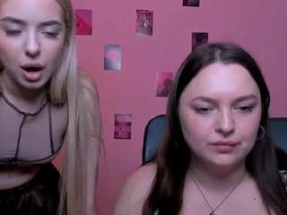 viola-sweet Live Webcam on CamSoda
