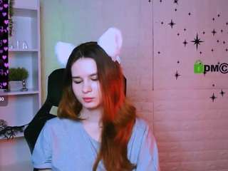 angie-foxy