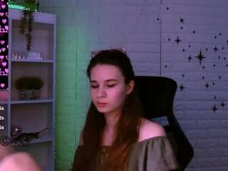 angie-foxy