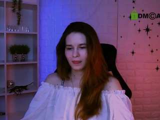 angie-foxy