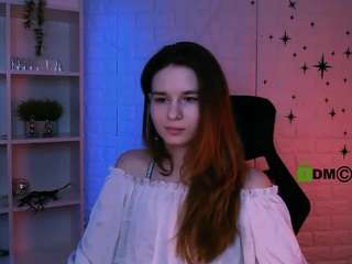 angie-foxy