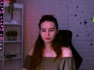 angie-foxy