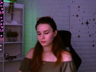 angie-foxy