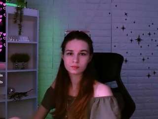 angie-foxy