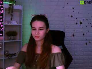 angie-foxy