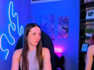 angie-foxy