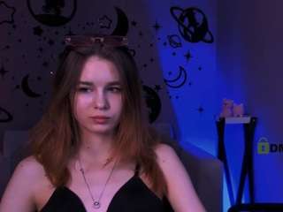 angie-foxy