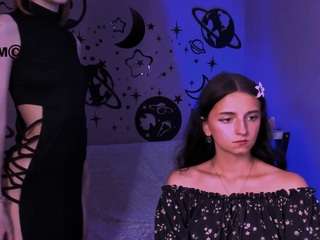 angie-foxy