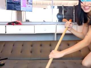 Chantalmia68's cam show statistics and live stream