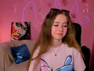 cristin-kisses